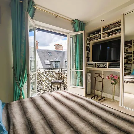 D'henri - Place Vendome Apartment *