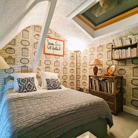 D'henri - Place Vendome アパート